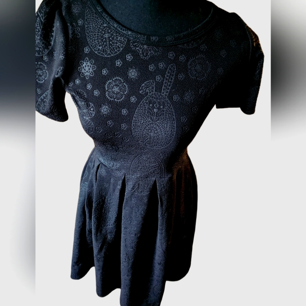 Lula Roe Black Dress- Easter 🐣 Vibes!!!